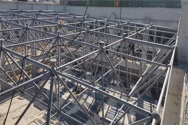 沙河球形网架制作